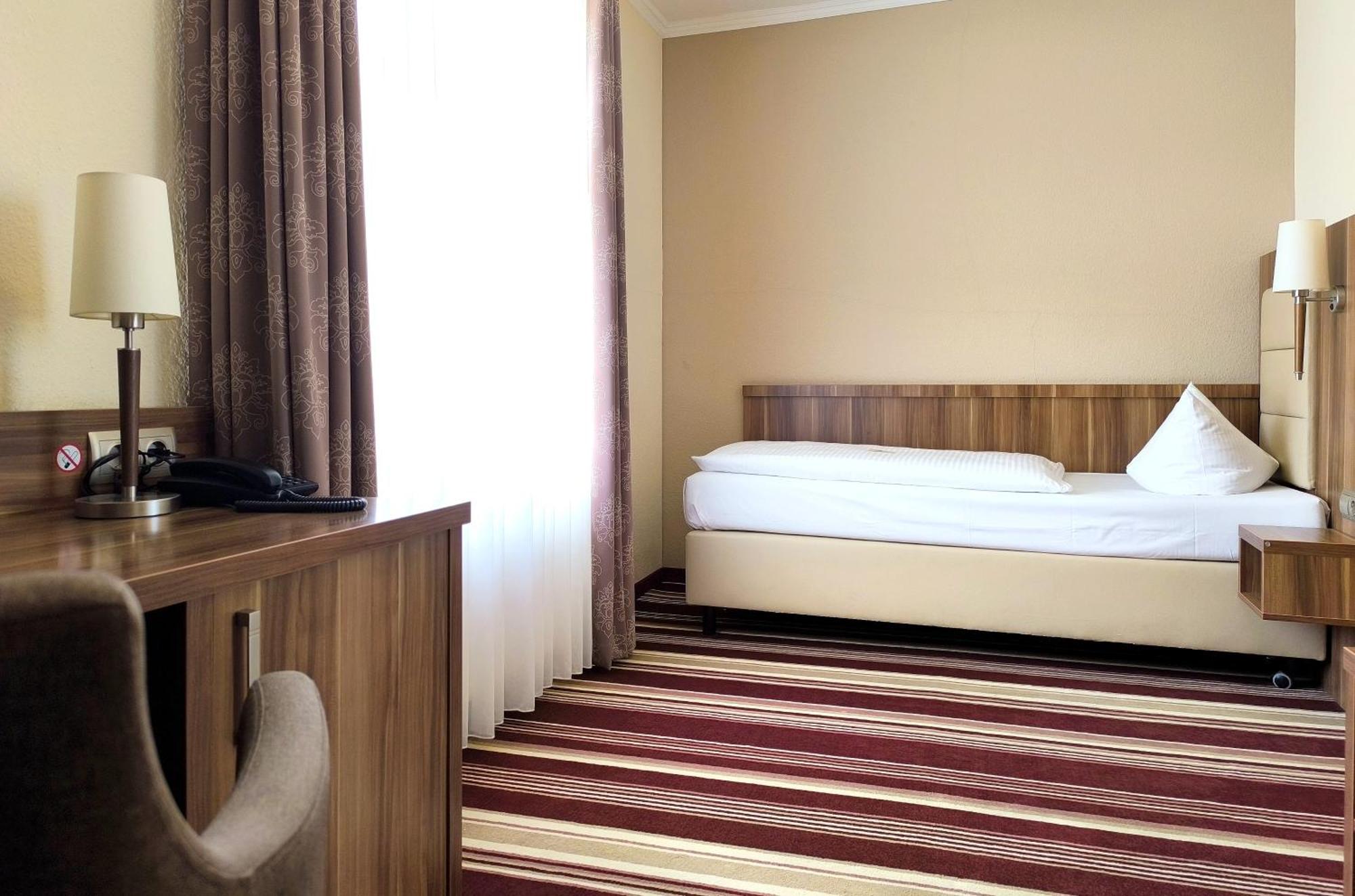 שטרספורט Hotel Burgas מראה חיצוני תמונה